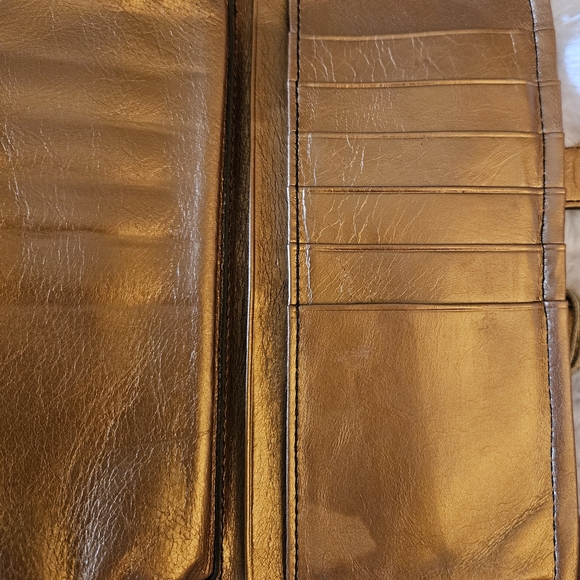 Hobo Gold Dust Leather Clutch - Picture 8 of 10